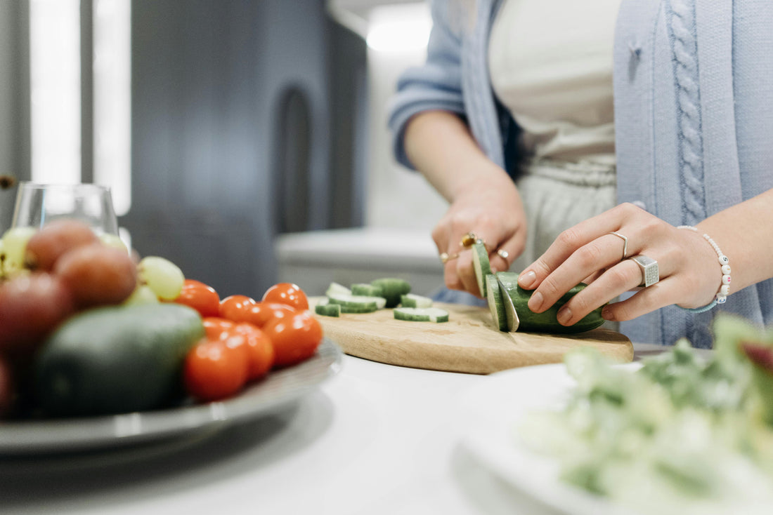 Alkaline vs Acidic Foods: How to Balance Your Body’s pH for Optimal Health