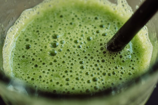 Fresh green detox smoothie for weight loss and cleansing